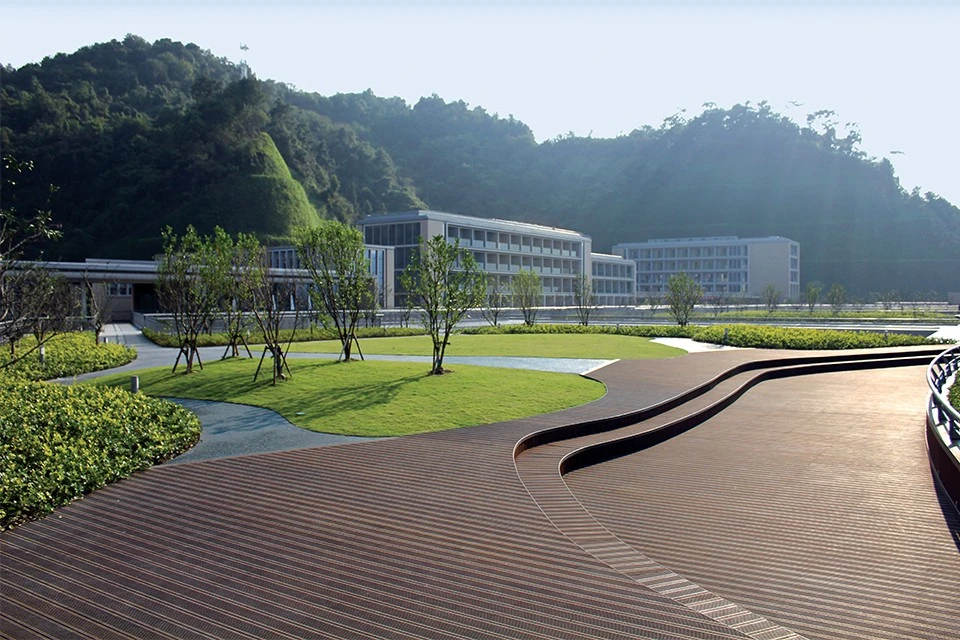 Dasso Bamboo XTR Ribbed Hardwood Decking Boards Using Hidden Fixing 18mm By 137mm By 1850mm