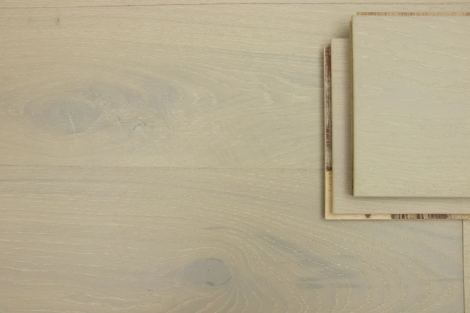 Natural Engineered Flooring Oak Double White Brushed UV Lacquered 14/3mm By 190mm By 400-1500mm - Image 3