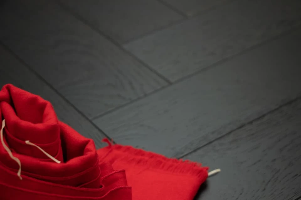 Natural Engineered Flooring Oak Herringbone Jet Black Brushed UV Lacquered 15/4mm By 90mm By 600mm - Image 5