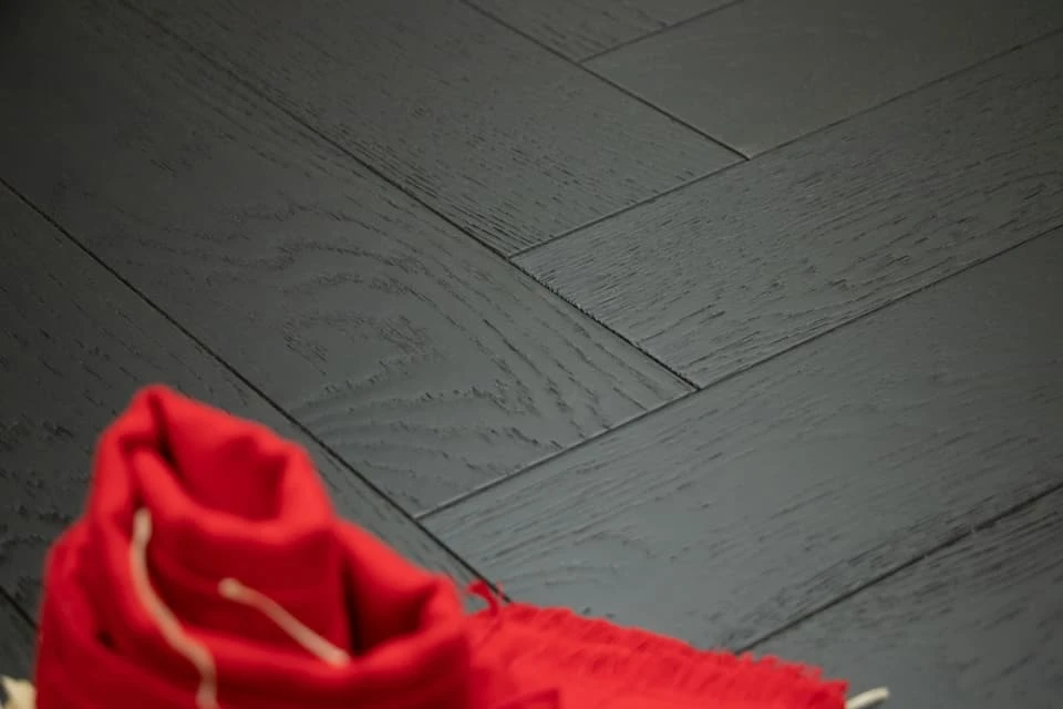 Natural Engineered Flooring Oak Herringbone Jet Black Brushed UV Lacquered 15/4mm By 90mm By 600mm - Image 6