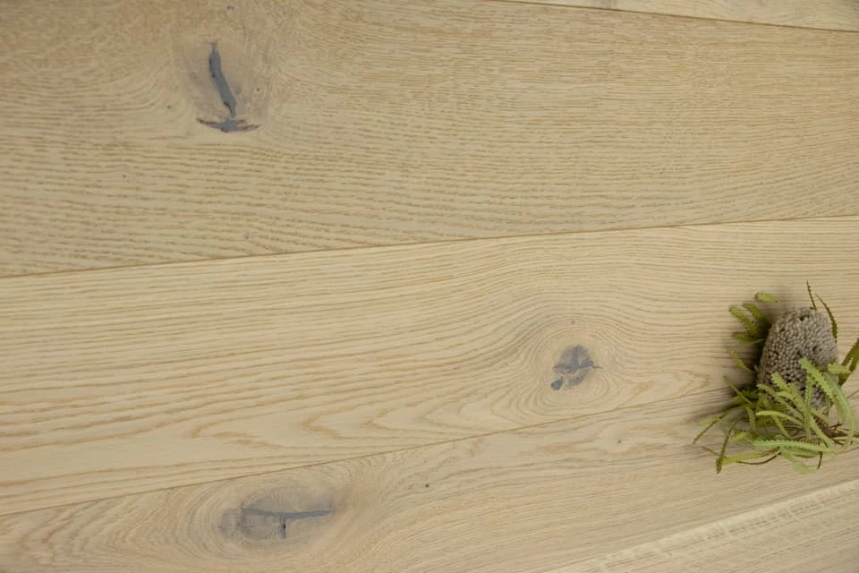 Natural Engineered Flooring Oak Polar Light Sand Brushed UV Oiled 14/4mm By 250mm By 790-2400mm FSC 100% Certificate : NC-COC-054381 - Image 2