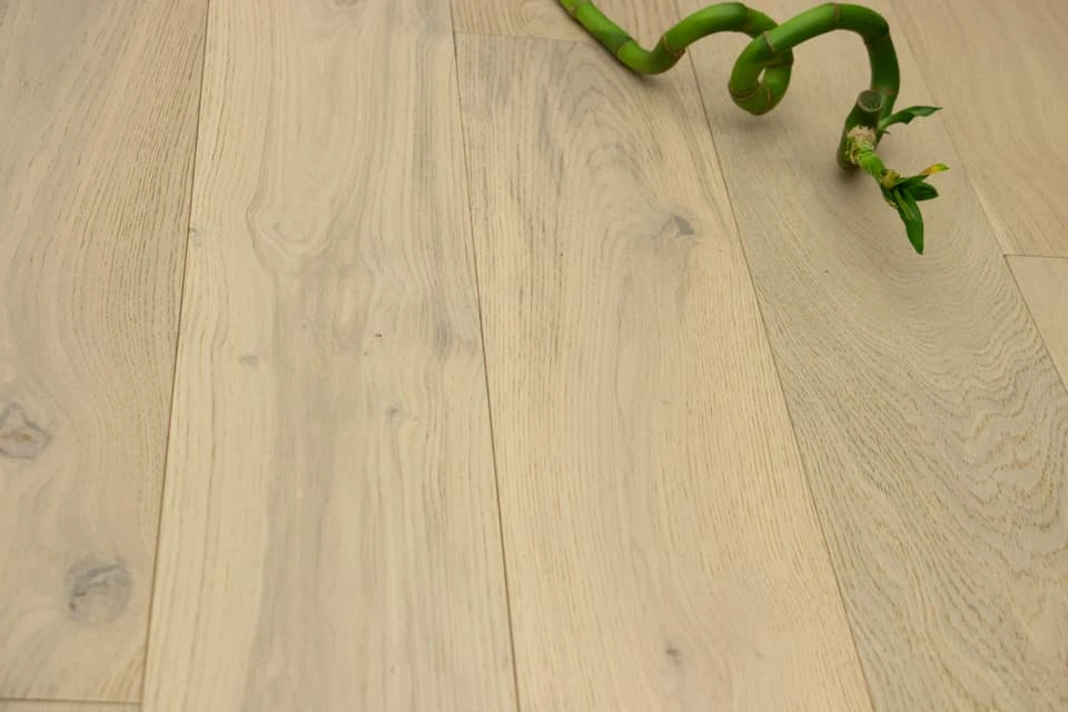 Natural Engineered Flooring Oak Non Visible Brushed UV Lacquered 10/3mm By 150mm By 1200mm - Image 2