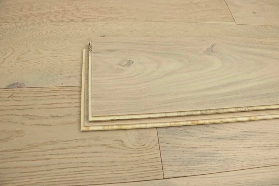 Natural Engineered Flooring Oak Non Visible Brushed UV Lacquered 10/3mm By 150mm By 1200mm - Image 5