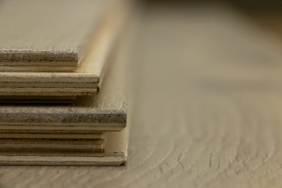 Natural Engineered Flooring Oak Bespoke Coral Deep Brushed Hardwax Oiled 16/4mm By 220mm By 1500-2400mm - Image 6