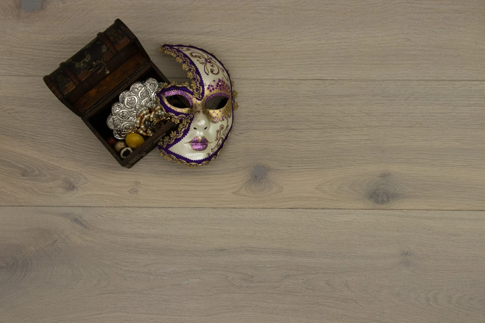 Natural Engineered Flooring Oak Bespoke Coral Wax Oiled 16/4mm By 220mm By 1500-2400mm