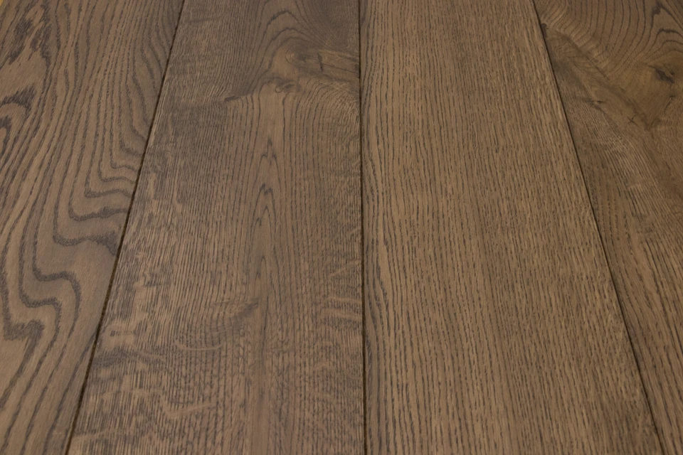 Natural Engineered Flooring Oak Bespoke Coffee Chino UV Oiled 16/4mm By 220mm By 1500-2400mm - Image 4