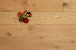 Natural Engineered Flooring Oak UV Lacquered 14/3mm By 190mm By 400-1500mm