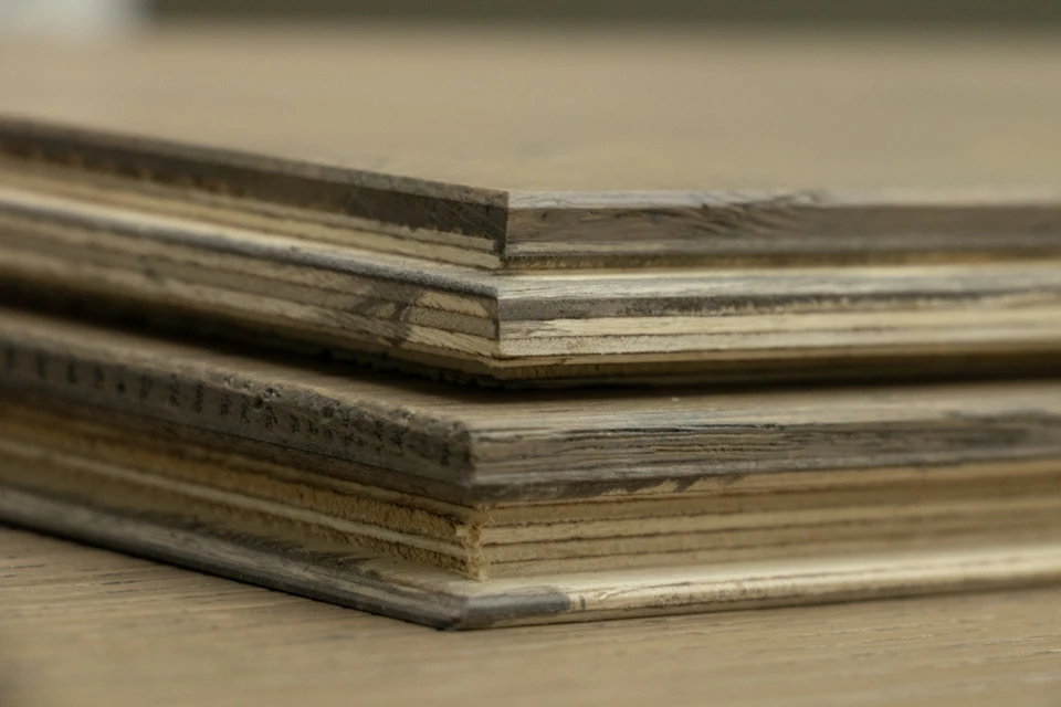 Natural Engineered Flooring Oak Creative Brushed UV Lacquered 16/4mm By 180mm By 1500-2400mm - Image 6