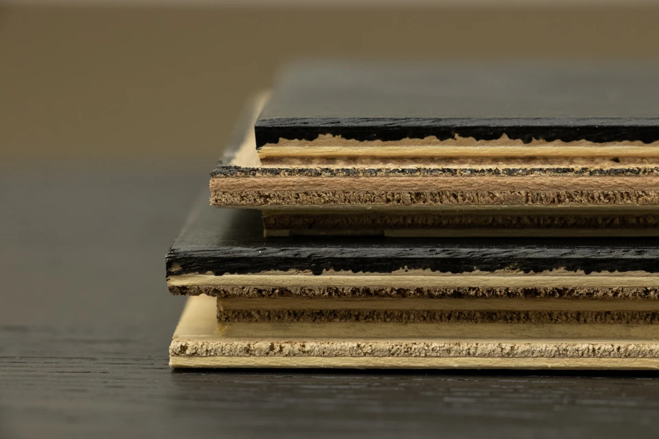 Natural Engineered Oak Jet Black Brushed UV Lacquered 14/3mm By 190mm By 400-1500mm - Image 4