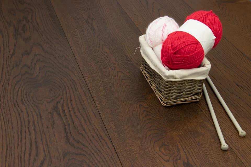 Natural Engineered Oak Coffee Brushed UV Oiled 14/3mm By 190mm By 400-1500mm - Image 2