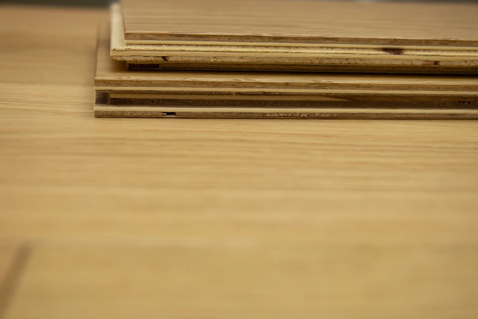 Natural Engineered Flooring Oak Brushed UV Lacquered 14/3mm By 150mm By 400-1500mm - Image 5