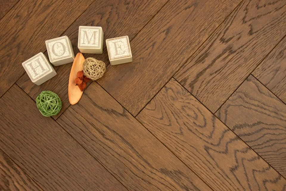 Rustic Engineered Flooring Oak Herringbone Coffee Brushed UV Lacquered 14/3mm By 125mm By 600mm