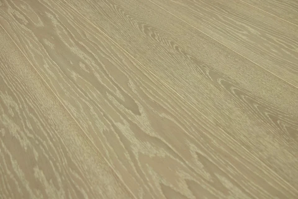 Prime Engineered Flooring Oak Barcelona Brushed UV Matt Lacquered 14/3mm By 178mm By 1000-2400mm - Image 3