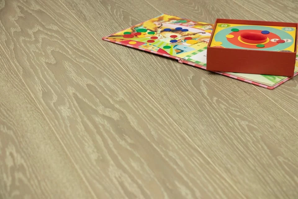 Prime Engineered Flooring Oak Barcelona Brushed UV Matt Lacquered 14/3mm By 178mm By 1000-2400mm - Image 2