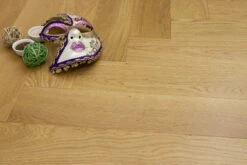 Prime Engineered Flooring Oak Herringbone Brushed UV Lacquered 14/3mm By 98mm By 588mm