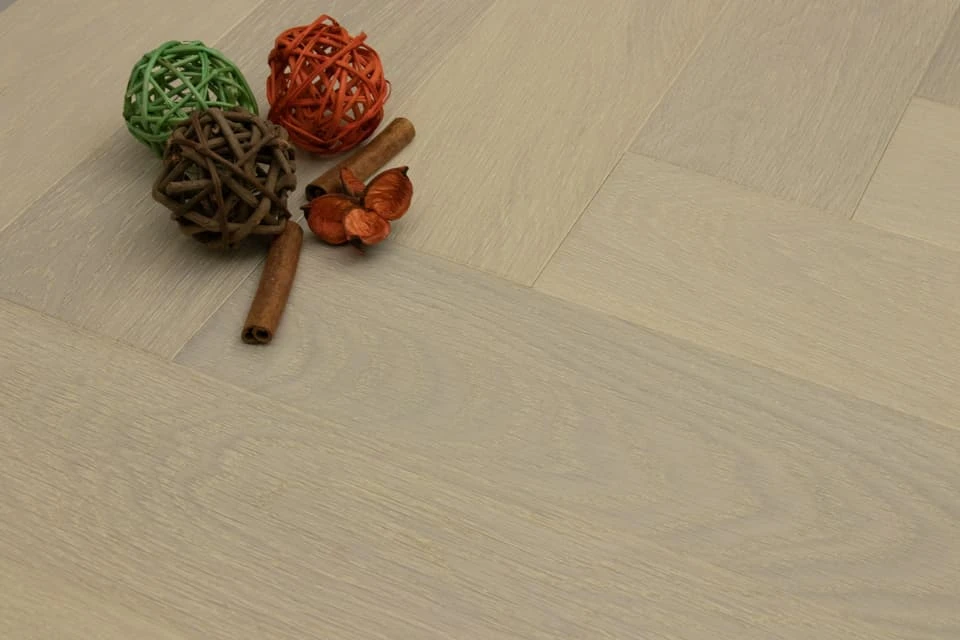 Prime Engineered Flooring Oak Herringbone Double White Brushed UV Matt Lacquered 14/3mm By 98mm By 490mm - Image 2