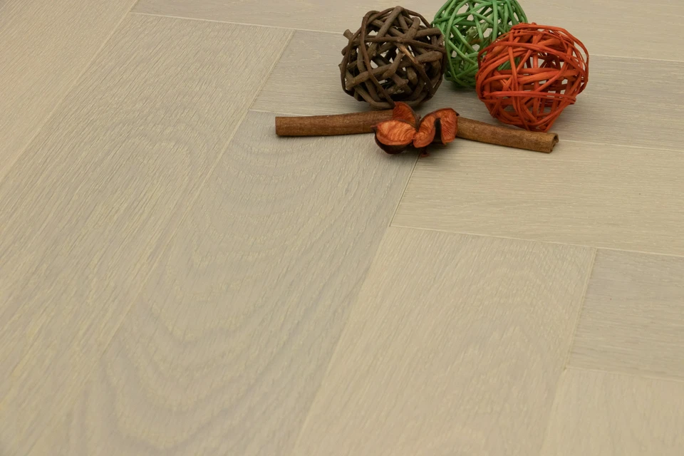 Prime Engineered Flooring Oak Herringbone Double White Brushed UV Lacquered 14/3mm By 98mm By 588mm