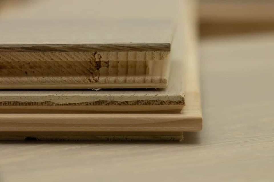 Prime Engineered Flooring Oak Herringbone Double White Brushed UV Matt Lacquered 14/3mm By 98mm By 490mm - Image 6