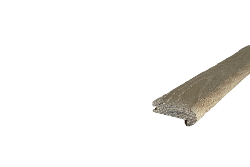 Solid Oak Round Stair Nosing Sunny White 25mm By 60mm By 900mm