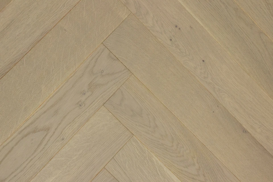 Natural Engineered Flooring Oak Herringbone Silver Stone Brushed Uv Lacquered 15/4mm By 125mm By 600mm - Image 3