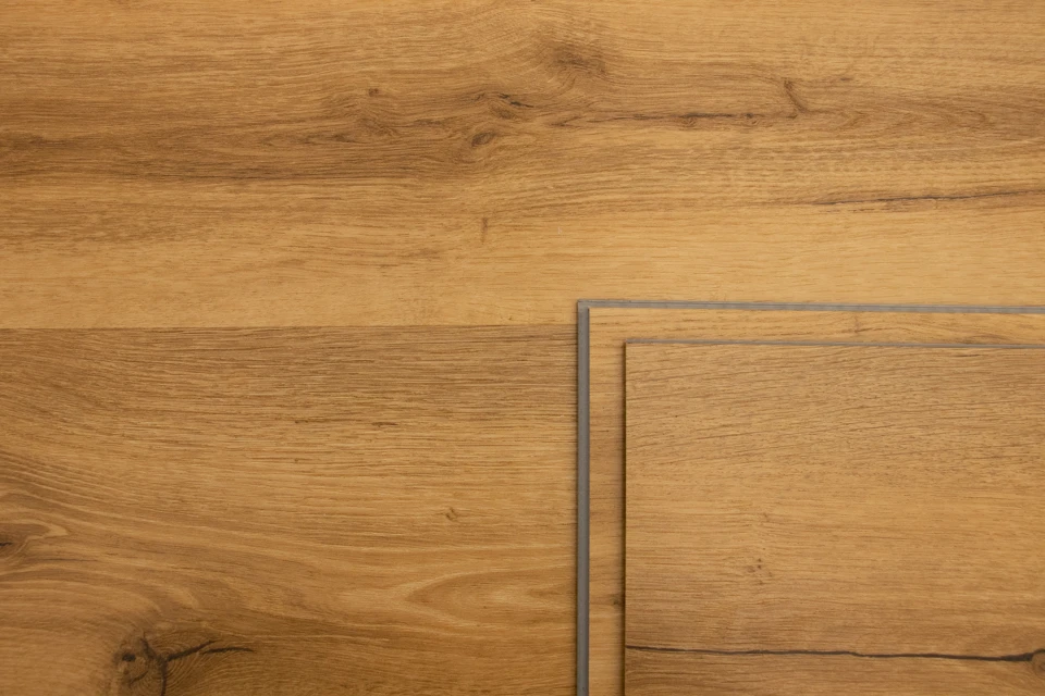 Supremo Luxury Click Vinyl Rigid Core Flooring Nature With Built In Underlay 5mm By 180mm By 1220mm - Image 3