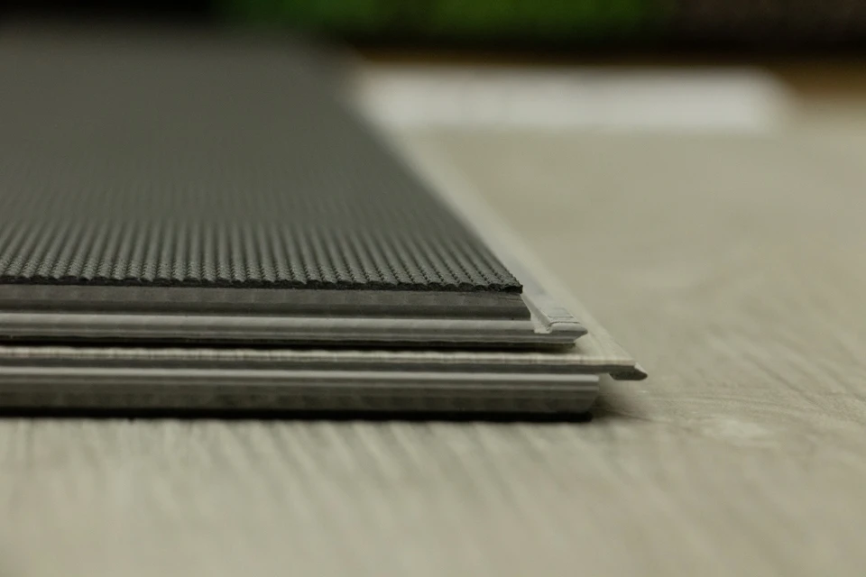 Supremo Luxury Click Vinyl Rigid Core Flooring Graphite With Built In Underlay 6.5mm By 181mm By 1220mm - Image 6