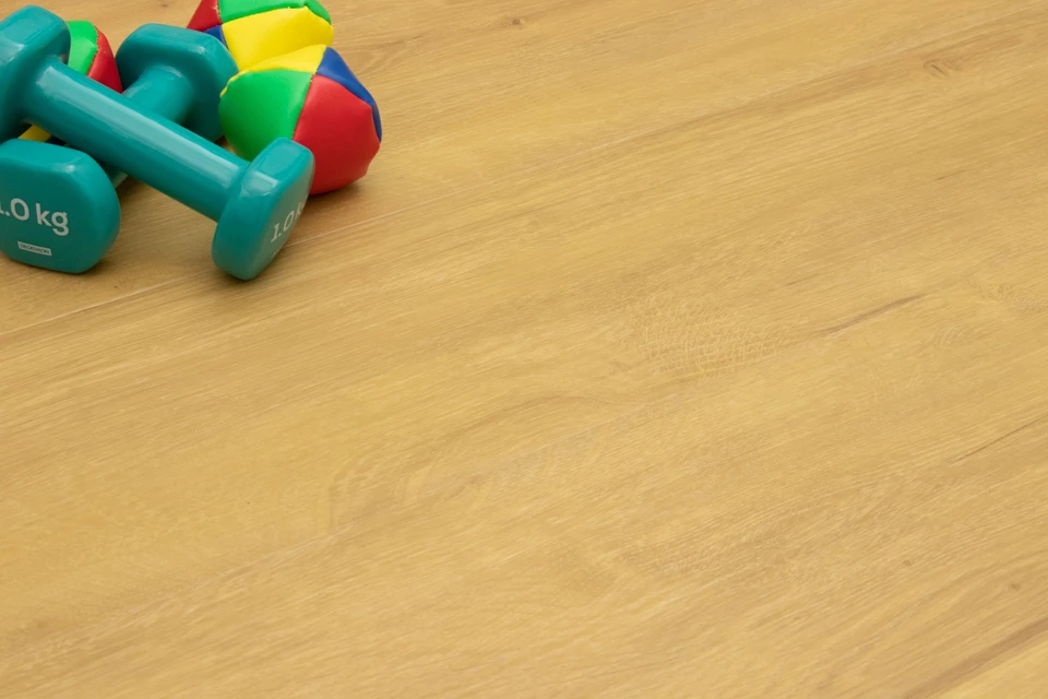 Supremo Luxury Click Vinyl Rigid Core Flooring Nature With Built In Underlay 6.5mm By 181mm By 1220mm - Image 3