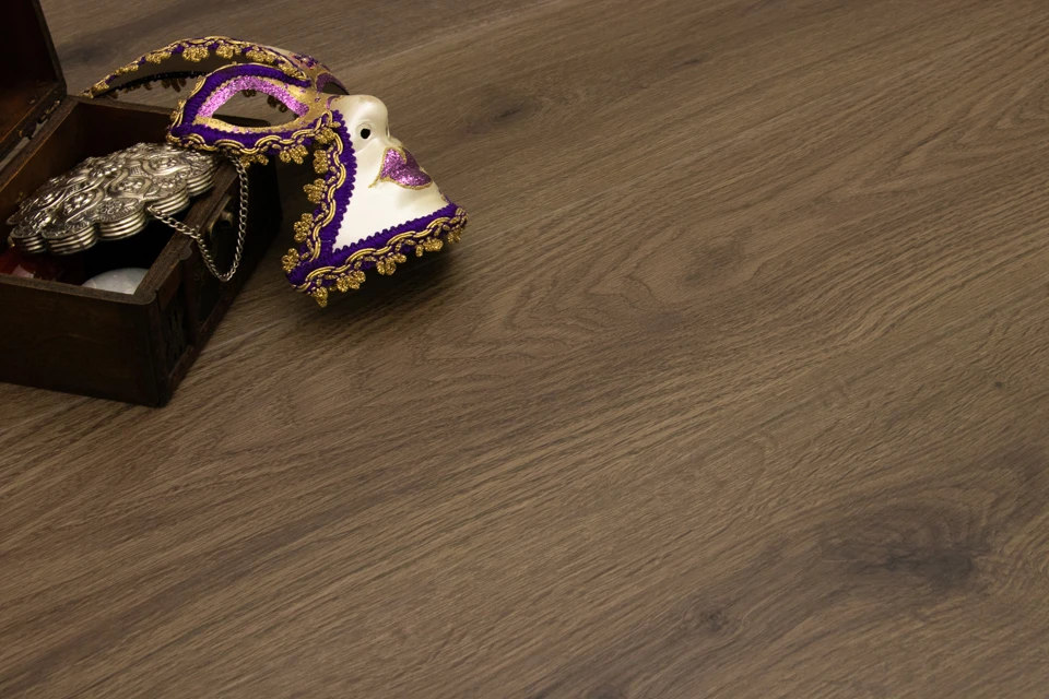 Supremo Luxury Click Vinyl Rigid Core Flooring Coffee With Built In Underlay 6.5mm By 181mm By 1220mm - Image 2
