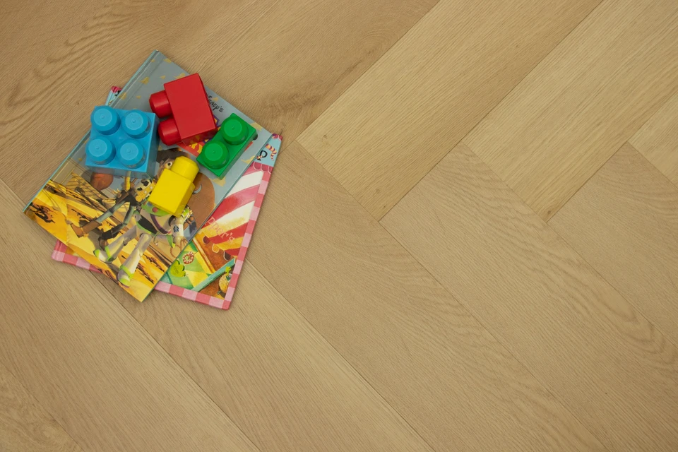 Supremo Luxury Click Vinyl Rigid Core Herringbone Flooring Silica With Built In Underlay 6mm By 127mm By 610mm