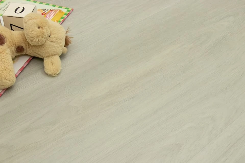 Supremo Diamond Luxury Click Vinyl Rigid Core Flooring Crystal With Built In Underlay 8mm By 178mm By 1220mm - Image 2