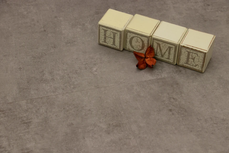 Supremo Luxury Click Vinyl Rigid Core Flooring Tile Hood With Built In Underlay 6mm By 308mm By 610mm - Image 2