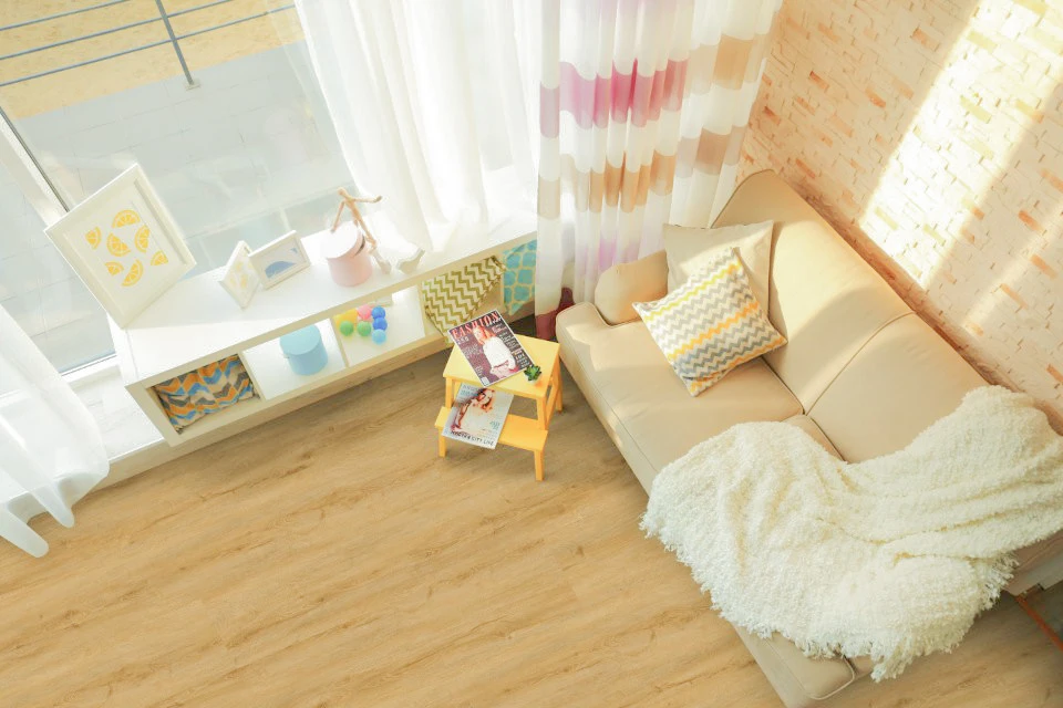 Supremo Diamond Luxury Click Vinyl Rigid Core Flooring Nature With Built In Underlay 8mm By 178mm By 1220mm